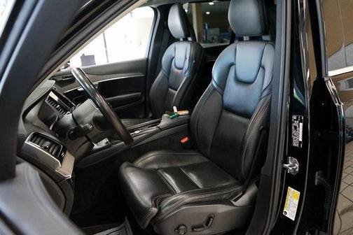 2021 Volvo XC90 T6 Inscription