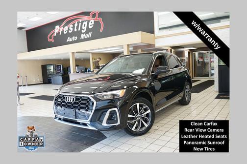 Mythos Black Metallic 2023 Audi Q5 45 S line Premium