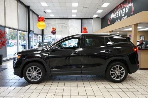 2022 GMC Terrain SLT