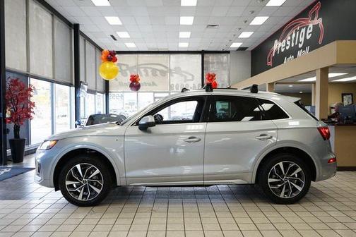 2022 Audi Q5 45 S line Premium Plus