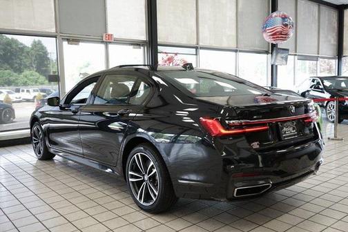 2020 BMW 750 i xDrive