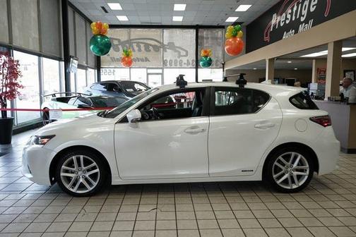 2017 Lexus CT 200h Base