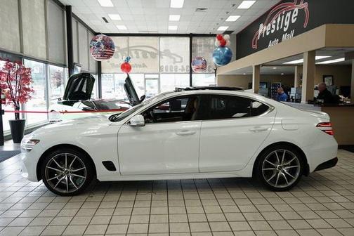 2022 Genesis G70 2.0T AWD