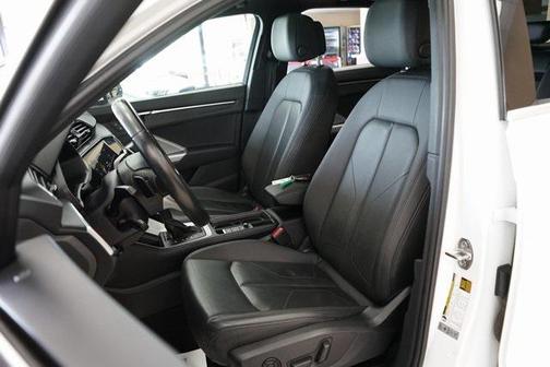 2023 Audi Q3 Premium 45 TFSI S line quattro Tiptronic