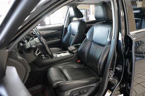 2015 INFINITI Q50 Sport