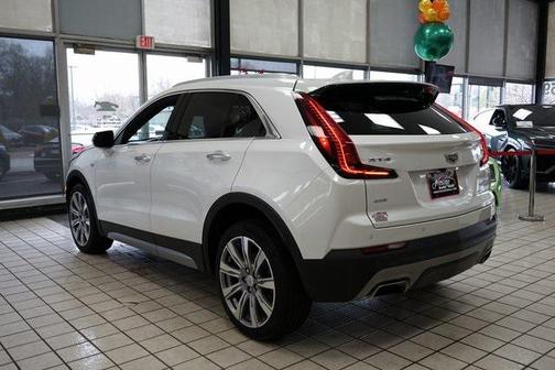 2021 Cadillac XT4 Premium Luxury