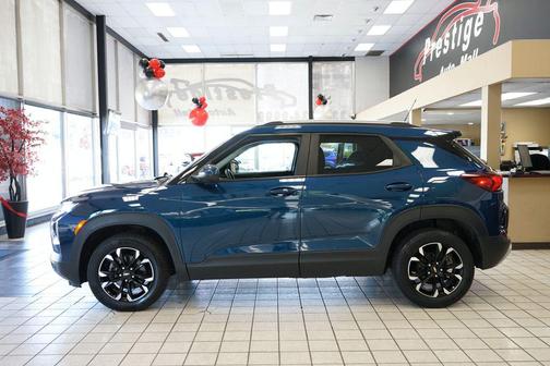 Pacific Blue Metallic 2021 Chevrolet Trailblazer LT