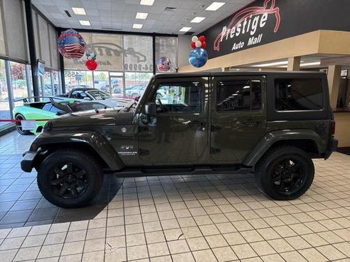 2016 Jeep Wrangler Unlimited Sahara