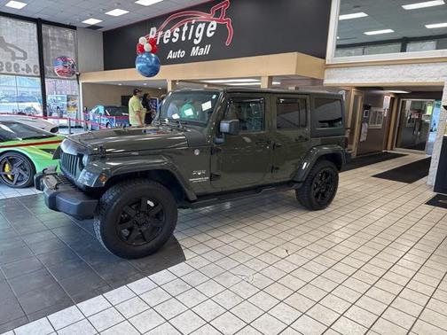 2016 Jeep Wrangler Unlimited Sahara