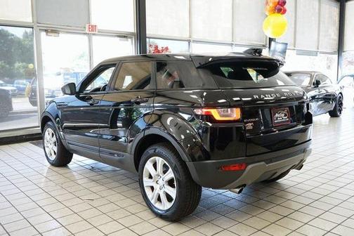 2018 Land Rover Range Rover Evoque SE Premium
