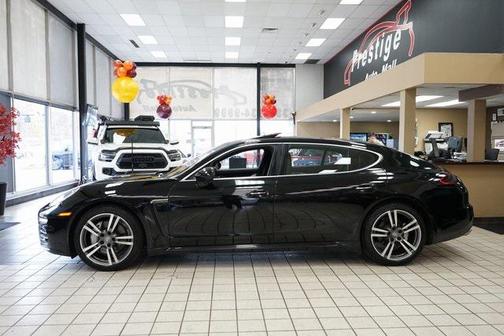 2014 Porsche Panamera 4S Executive