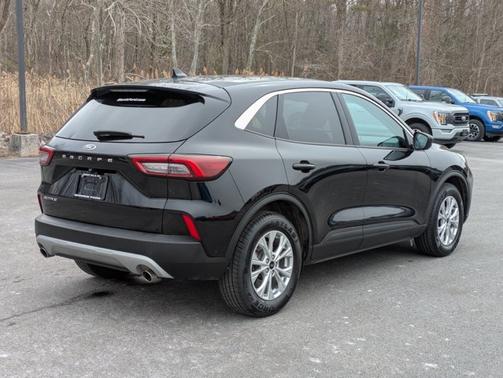 AGATE BLACK METALLIC 2024 Ford Escape ACTIVE