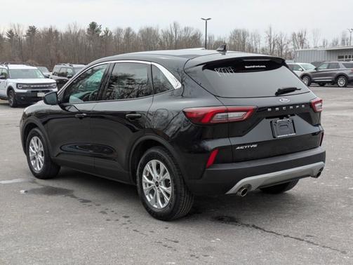 AGATE BLACK METALLIC 2024 Ford Escape ACTIVE