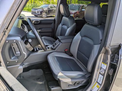 CARBONIZED GRAY METALLIC 2023 Ford Bronco OUTER BANKS