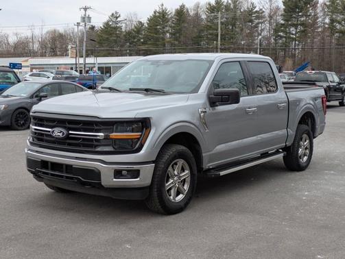 ICONIC SILVER METALLIC 2025 Ford F-150 XLT
