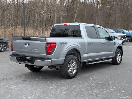 ICONIC SILVER METALLIC 2025 Ford F-150 XLT