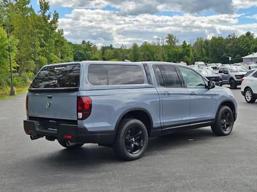 2022 Honda Ridgeline BLACK EDITION