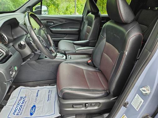 2022 Honda Ridgeline BLACK EDITION