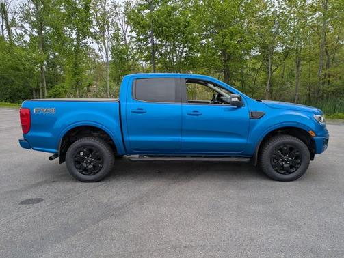 VELOCITY BLUE 2022 Ford Ranger LARIAT