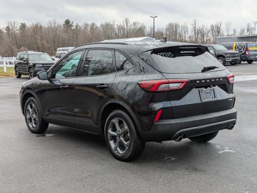 AGATE BLACK METALLIC 2025 Ford Escape ST-LINE SELECT