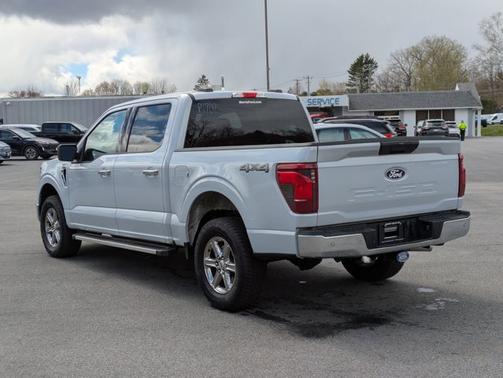 SPACE WHITE METALLIC 2025 Ford F-150 XLT