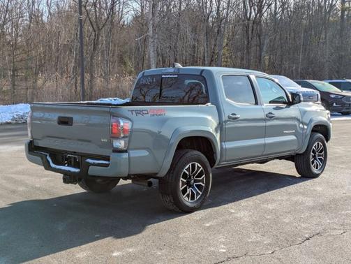 2022 Toyota Tacoma TRD