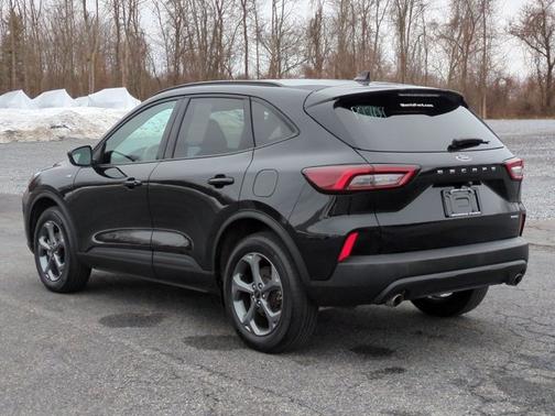 AGATE BLACK METALLIC 2025 Ford Escape ST-LINE SELECT