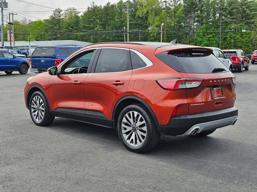 2020 Ford Escape TITANIUM
