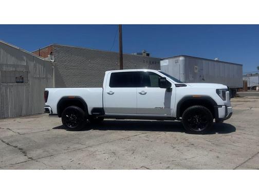 Summit White 2026 GMC Sierra 2500 AT4
