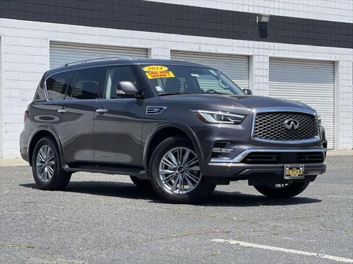 2024 INFINITI QX80 Luxe