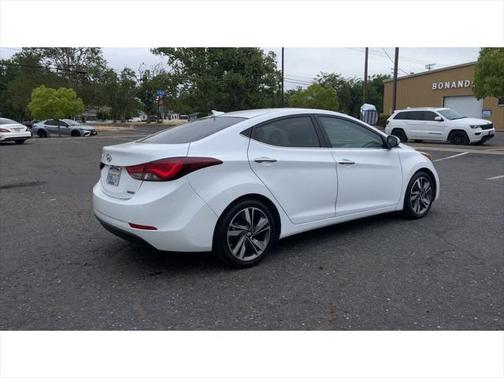2015 Hyundai ELANTRA Limited