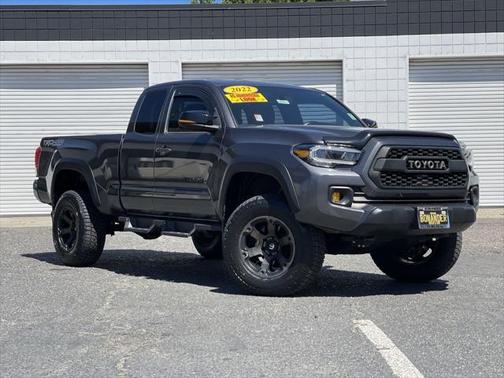 2022 Toyota Tacoma TRD Off Road