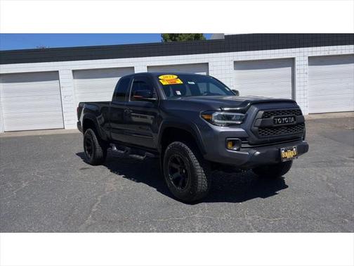 2022 Toyota Tacoma TRD Off Road
