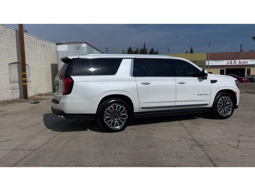2024 GMC Yukon XL Denali Ultimate