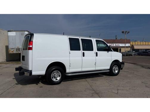 2024 Chevrolet Express 2500 RWD 2500 Regular Wheelbase WT