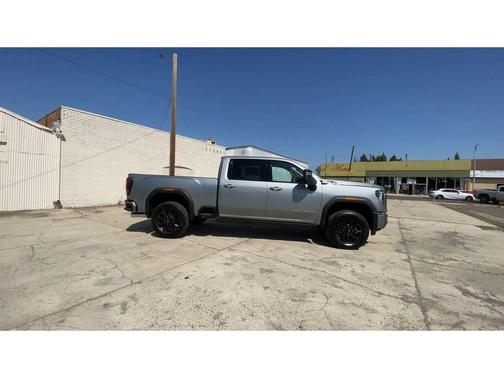 2026 GMC Sierra 2500 AT4