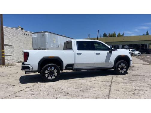 Summit White 2026 GMC Sierra 2500 Denali