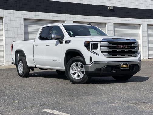 2025 GMC Sierra 1500 SLE
