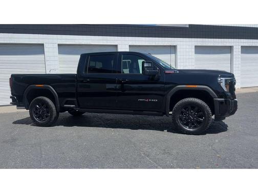 Onyx Black 2026 GMC Sierra 2500 AT4