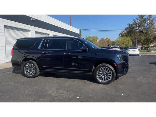 2023 GMC Yukon XL Denali Ultimate