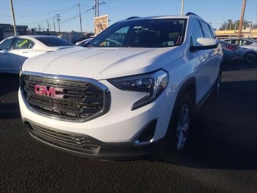 Summit White 2018 GMC Terrain SLE