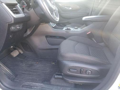 Summit White 2018 GMC Terrain SLE