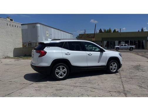 Summit White 2018 GMC Terrain SLE