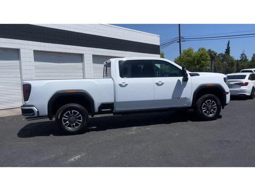 Summit White 2026 GMC Sierra 2500 AT4