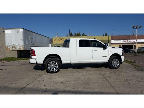 2024 RAM 3500 Laramie Mega Cab 4x4 6'4' Box