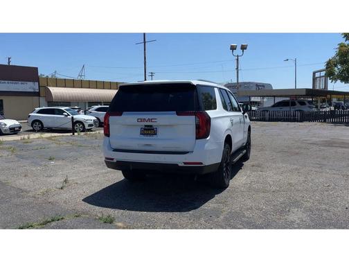 Summit White 2026 GMC Yukon 4WD Elevation