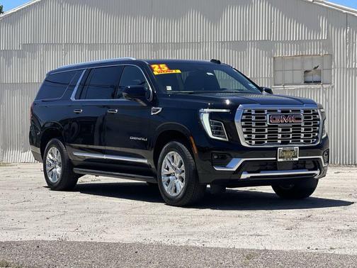 Onyx Black 2025 GMC Yukon XL Denali