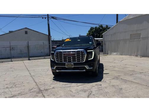 Onyx Black 2025 GMC Yukon XL Denali