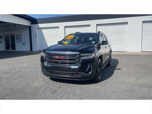 2022 GMC Acadia AWD AT4