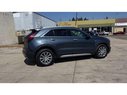2020 Cadillac XT4 Premium Luxury